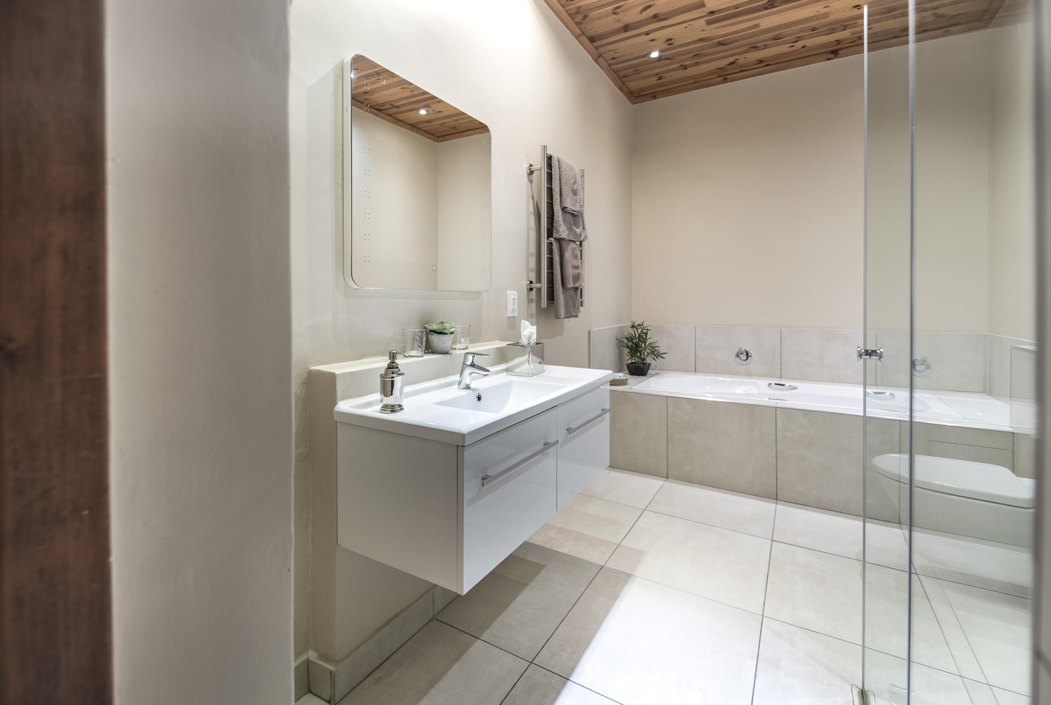 Garden Suite