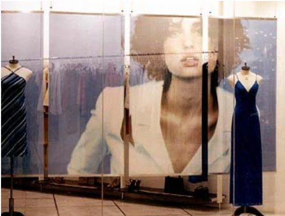 Woolworths Window Displays — Smart Art installation