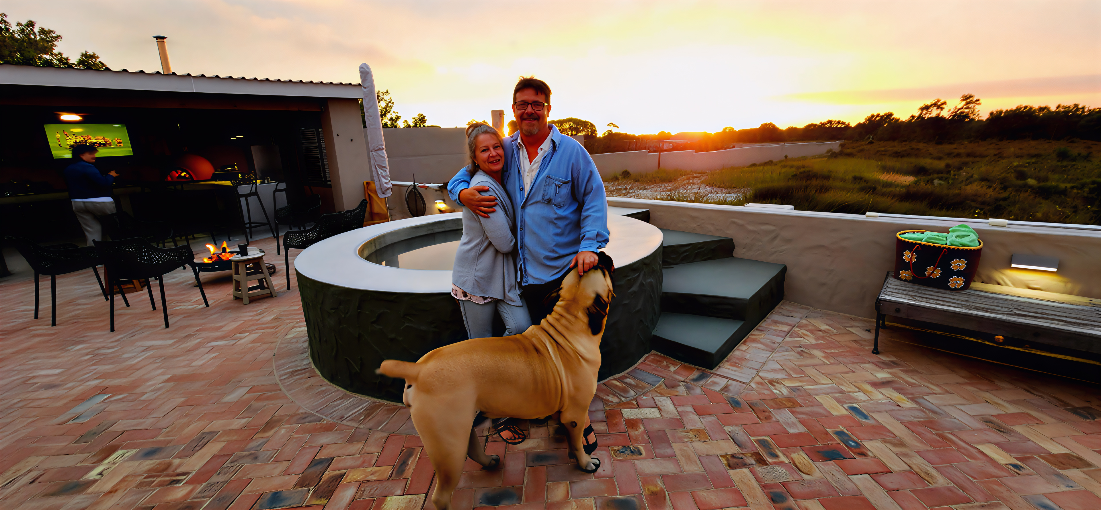 Sunsets, Slow Living & Good Company at Stables Guesthouse